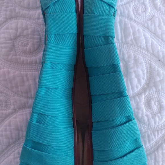 Talbots flat, in great condition, aqua blue, 9 - Picture 2 of 5